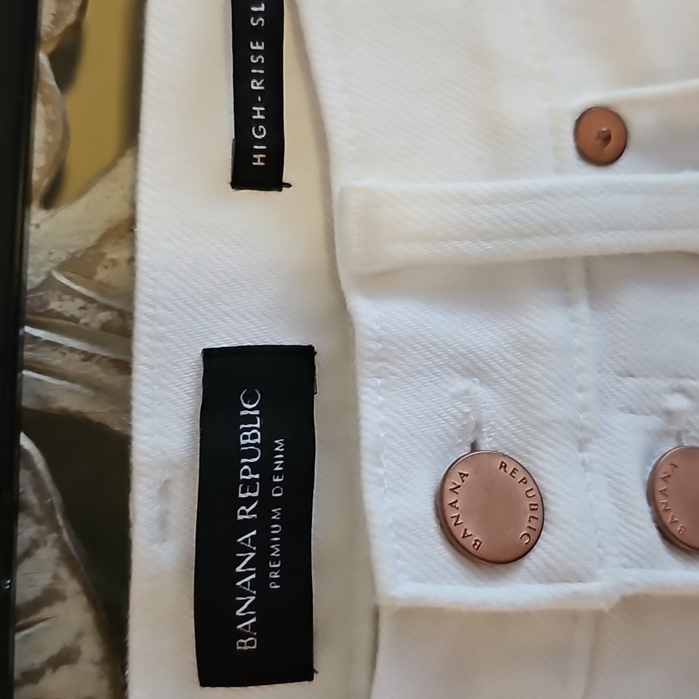 Banana Republic White High-Waisted Jeans - Picture 4 of 11